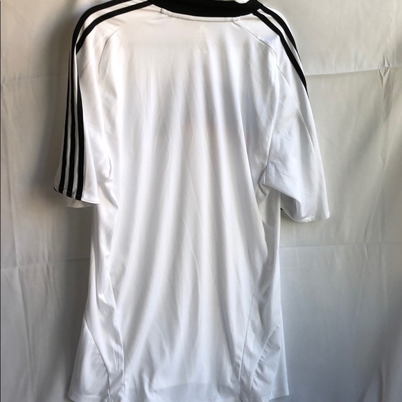 Men’s Adidas Soccer Shirt L - Picture 2 of 7